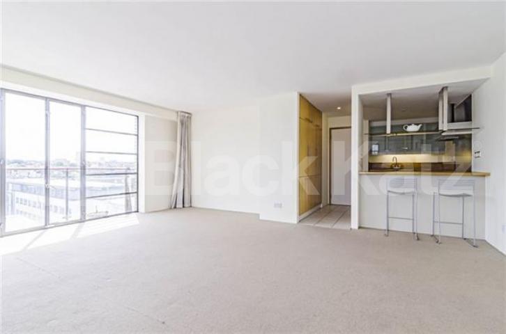 			MODERN 2 BEDROOM APARTMENT IN A PORTERED DEVELOPMENT, 2 Bedroom, 1 bath, 1 reception Flat			 Ice Wharf, KINGS CROSS 